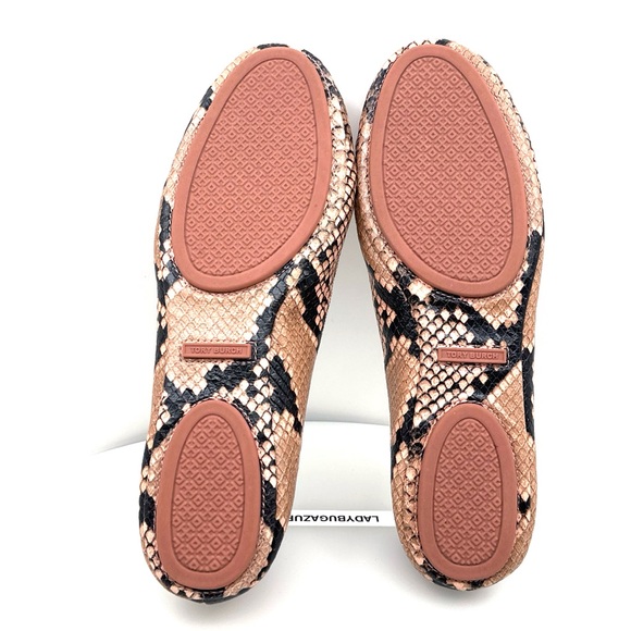 NWOB Tory Burch Minnie Travel Ballet Flat Embossed Leather Size:7.5 w/dust bag - Picture 7 of 9